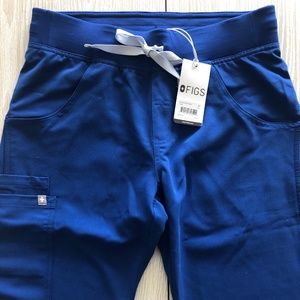 Figs Kade Cargo Scrub Pants in Winning Blue